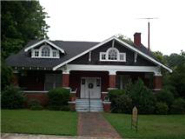 1st image of 502 Chestnut St