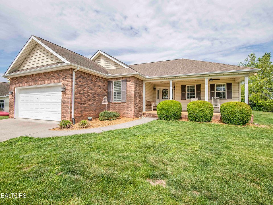 1st image of 751 Boone Dr