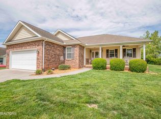 751 Boone Dr, Seymour, TN 37865
