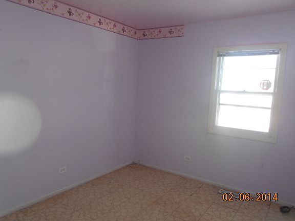 2nd image of 606 Westwind Dr