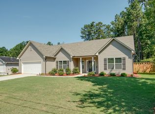 1482 Sir Knights Way, Lawrenceville, GA 30045