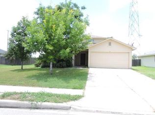 320 McCoy Ln, Hutto, TX 78634