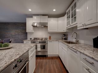 2722 E Cheryl Dr, Phoenix, AZ 85028
