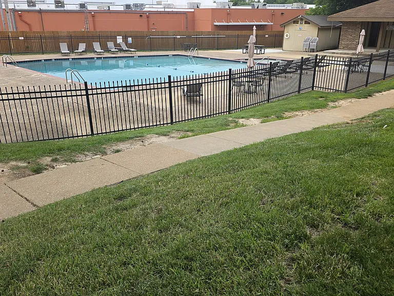 7 Fairways Cir #C — Photo 23
