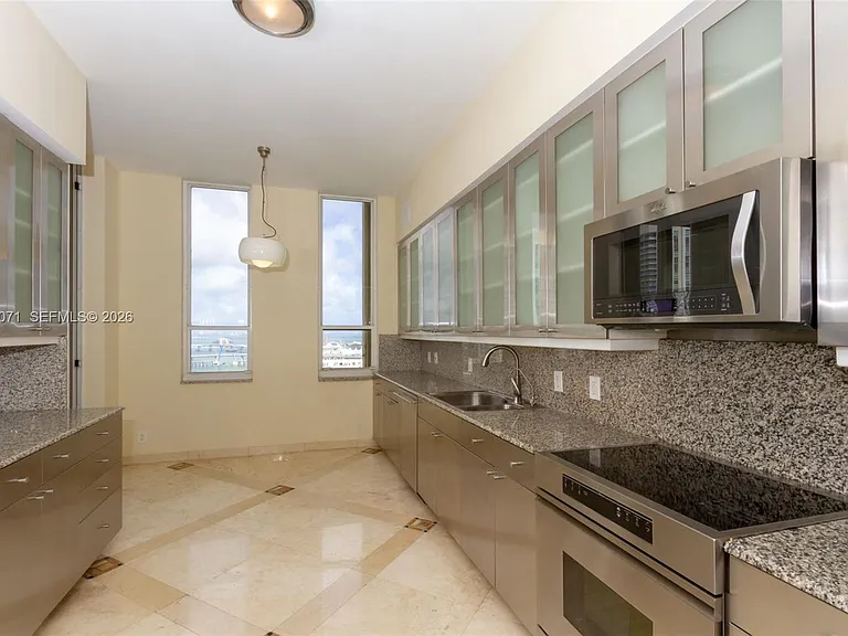 888 Brickell Key Dr #2802 — Photo 7