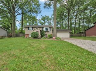 47655 Cooper Foster Park Rd, Amherst, OH 44001