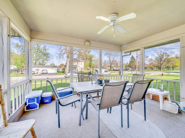 106 S 3rd St, Kirkland, IL 60146