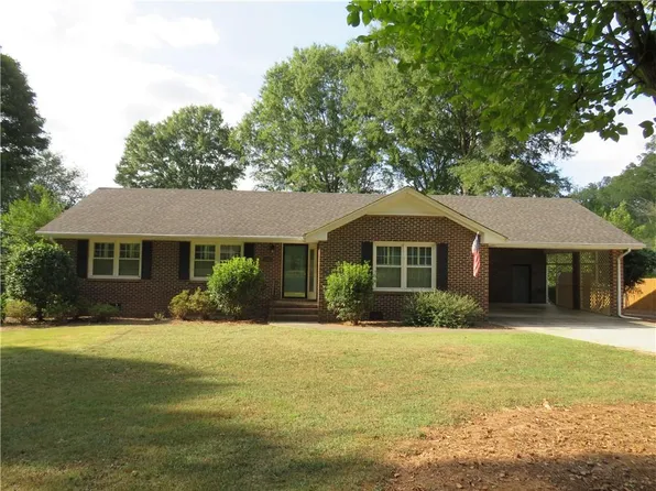 546 W John Hand Rd, Cedartown, GA 30125