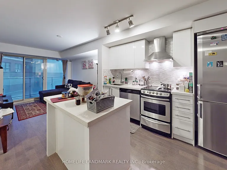 58 Orchard View Blvd #505 — Photo 12