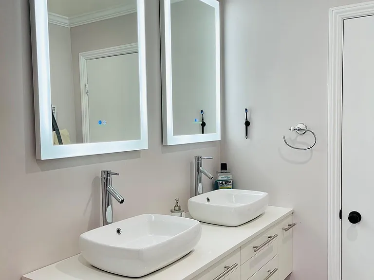 Double Vanity - Master Bath