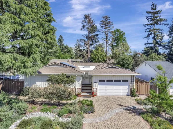 1144 Kensington Dr, Fremont, CA 94539