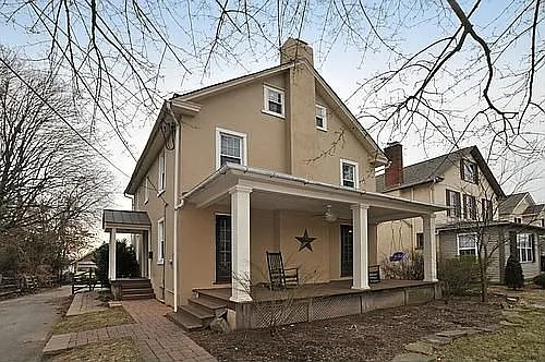 310 Highland Ave photo 1