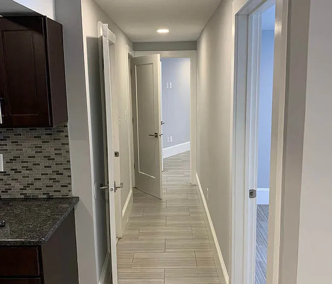 536 W King St #B6 — Photo 9