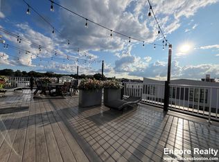 1 Everett St #305, Allston, MA 02134