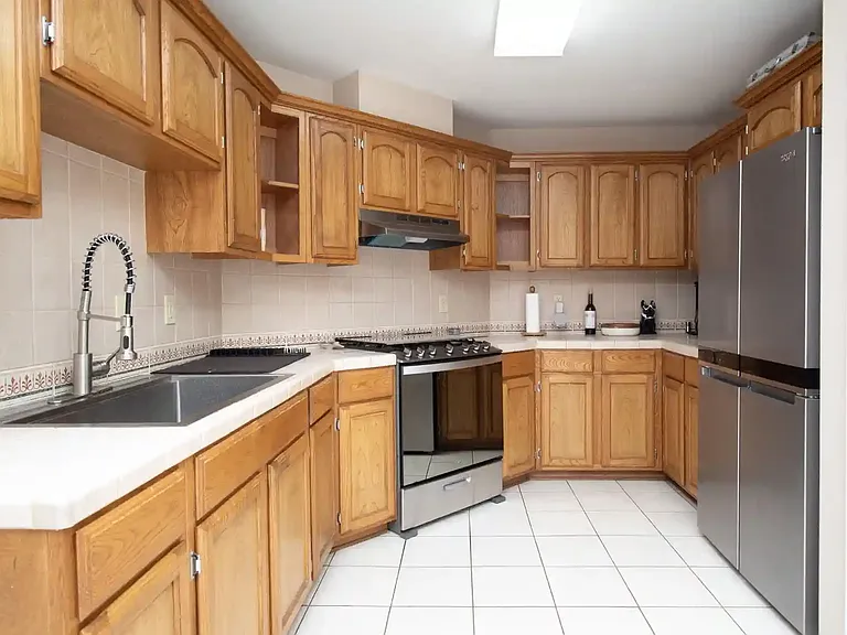 2083 Quito Loop — Photo 16