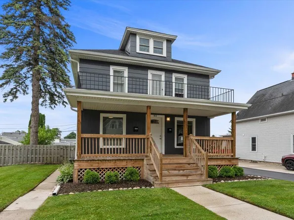 812 Detroit St, Sheboygan Falls, WI 53085