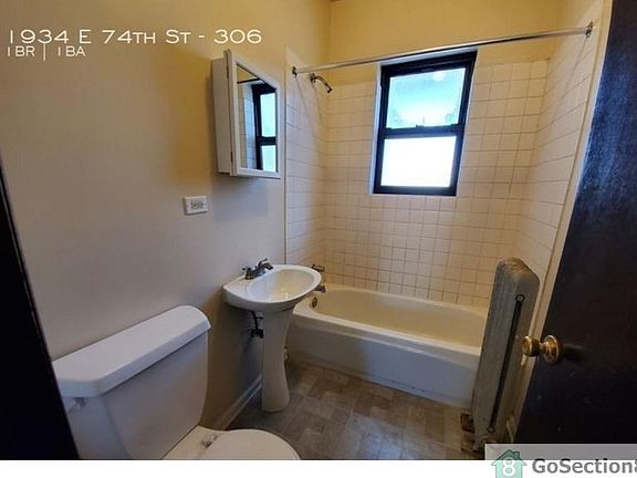 2nd image of 1934 E 74th St #306