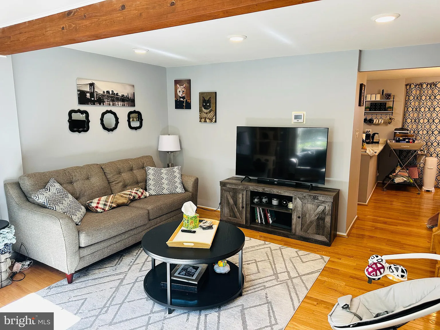 3 bed, 4.0 bath, 1200 sqft, $2,650 — Photo 3