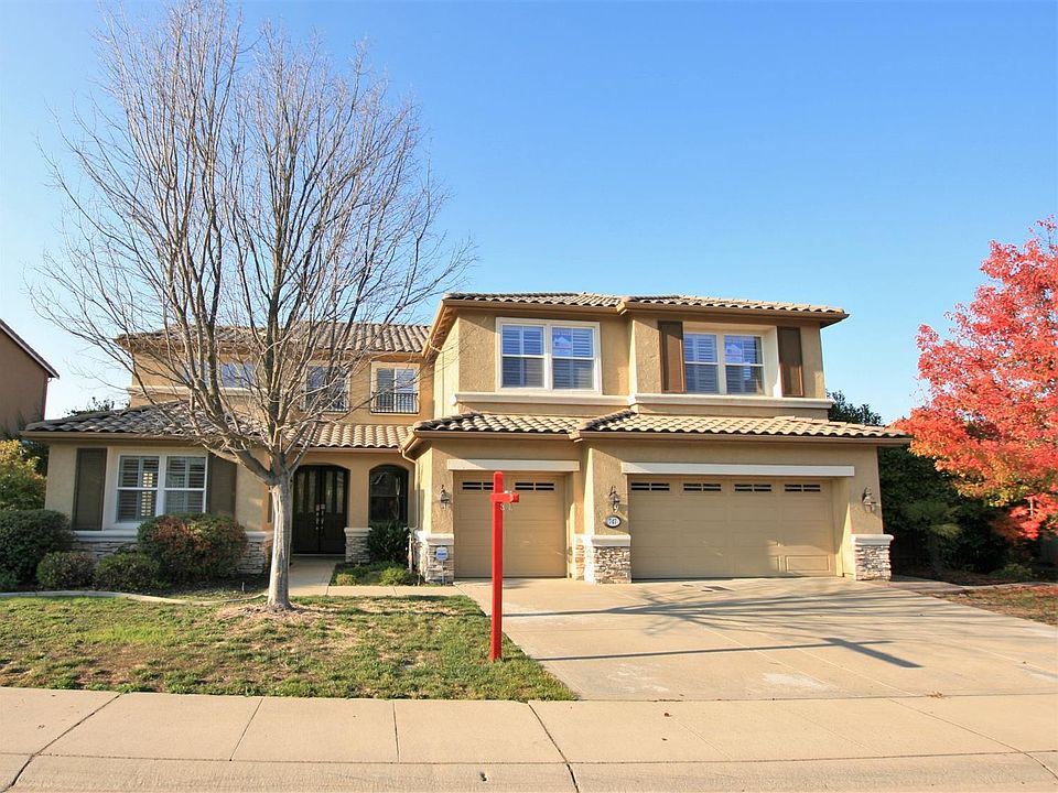 1st image of 747 Sturbridge Dr