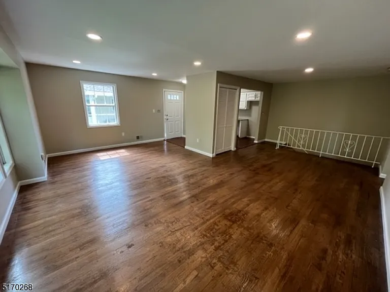 28 Brandywyne Dr — Photo 4