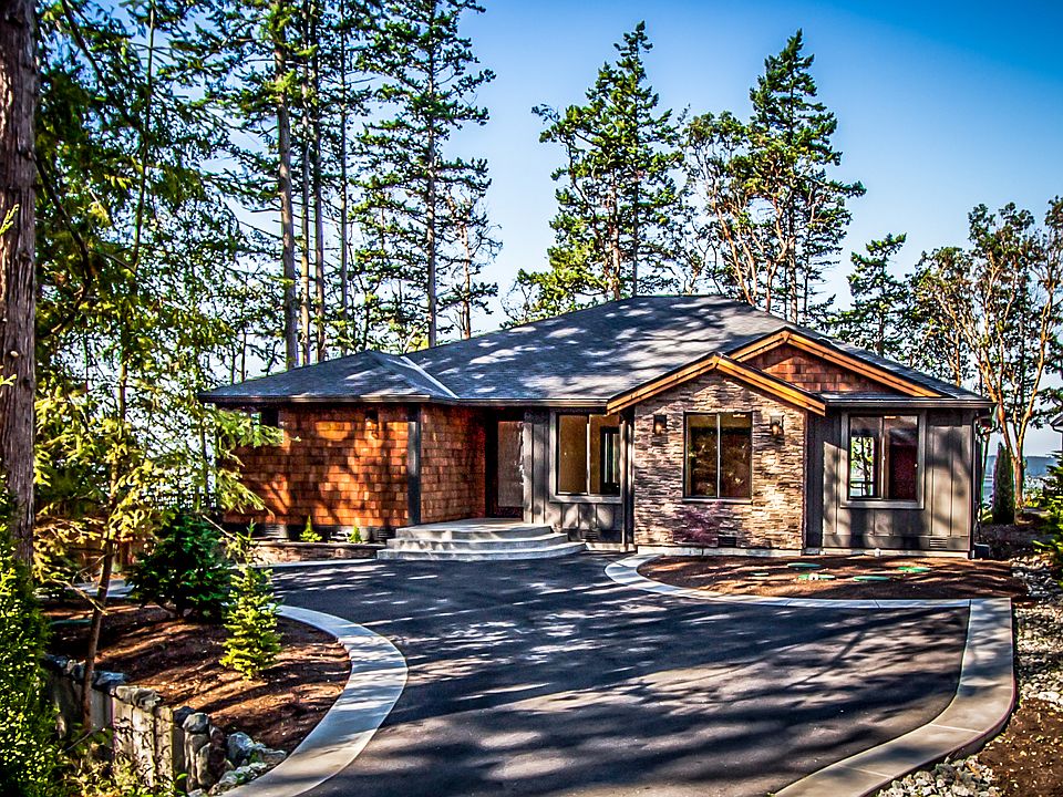 1st image of 92 Pleasant Ln