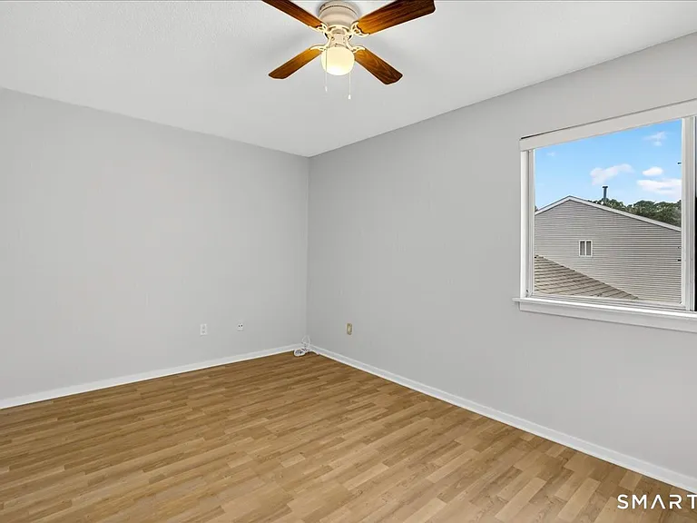 60 Coleman St #A8 — Photo 33