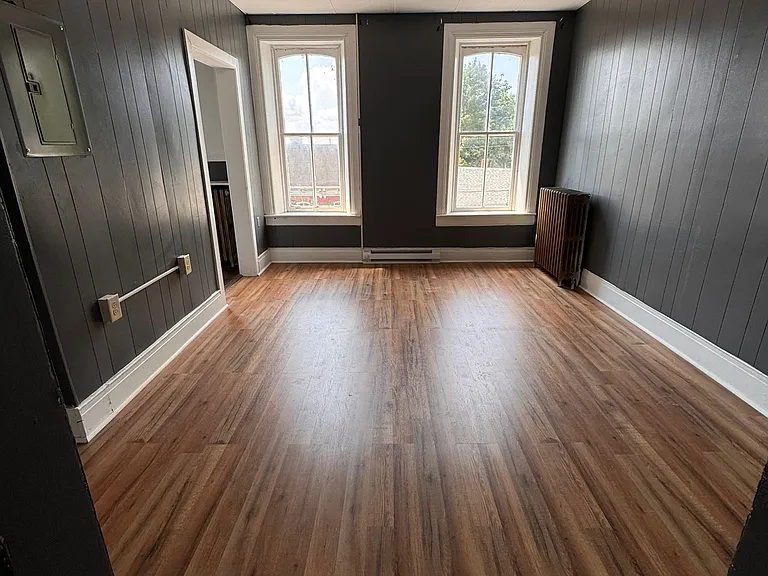204 W Martin St #4 — Photo 3