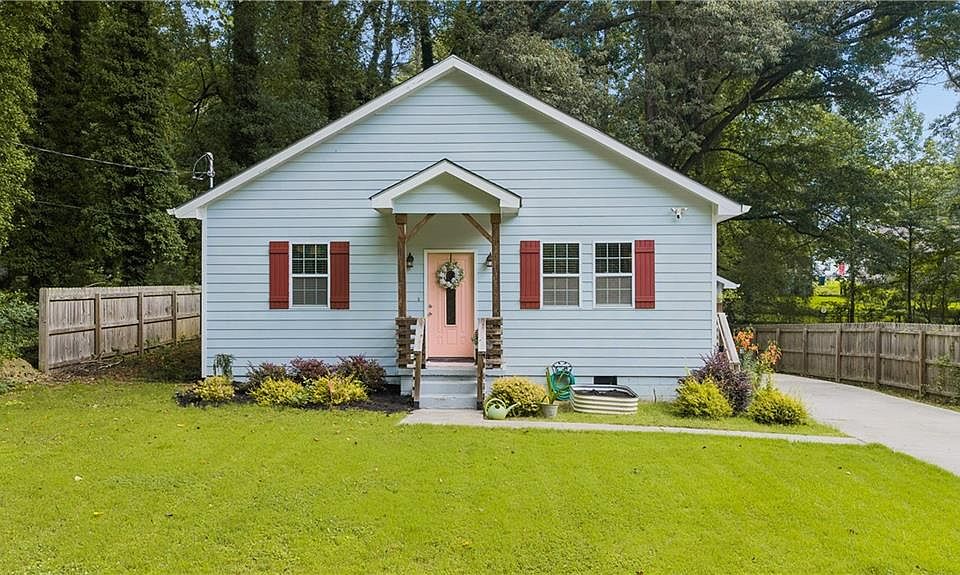 1st image of 2533 Romain Way