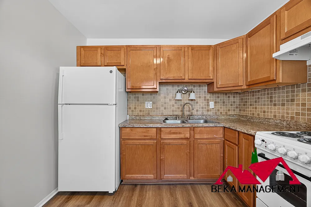 2 bed, 740 sqft, $1,025 — Photo 4