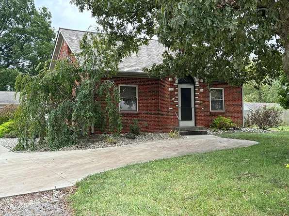 7428 N State Route 159, Moro, IL 62067