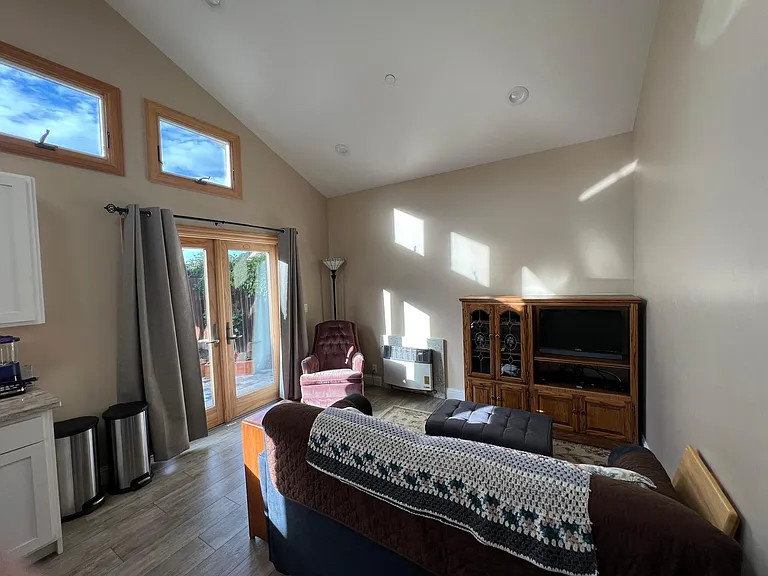 169 Marie Way — Photo 9