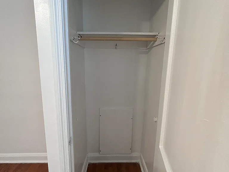 8675 Oak Rd — Photo 13