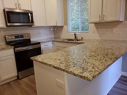 1244 Cora St SE #302 — Photo 5