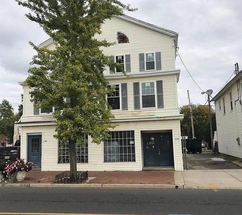 59 Throckmorton St