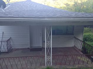 22 Wisetown Rd, Charleroi, PA 15022