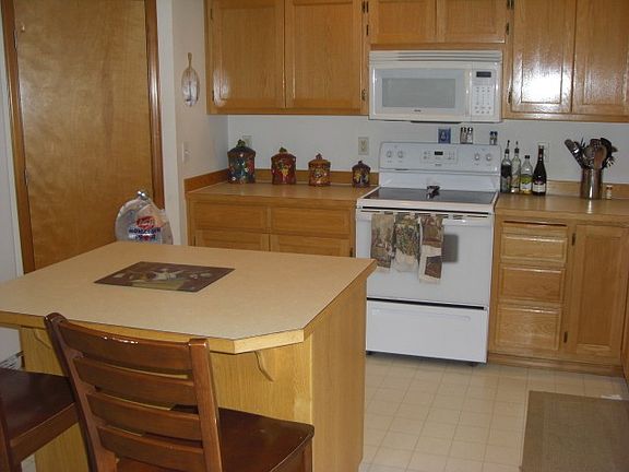 5th image of 5320 79th Ave NE