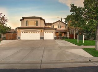 11 Moore Ct, Oakley, CA