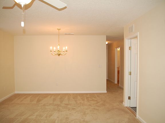 2nd image of 8460 India Ave