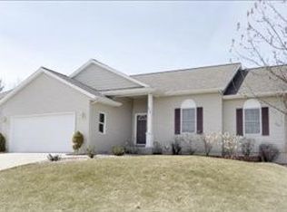 439 Rogue River View Dr NE, Rockford, MI 49341