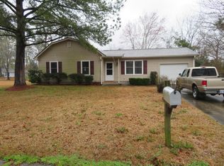 993 Stillwood Cir, Jacksonville, NC 28540
