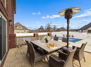 7701 Camelot Ln, Chattanooga, TN 37421