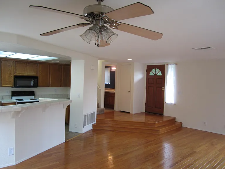 9280 Towne Centre Dr #45 — Photo 10