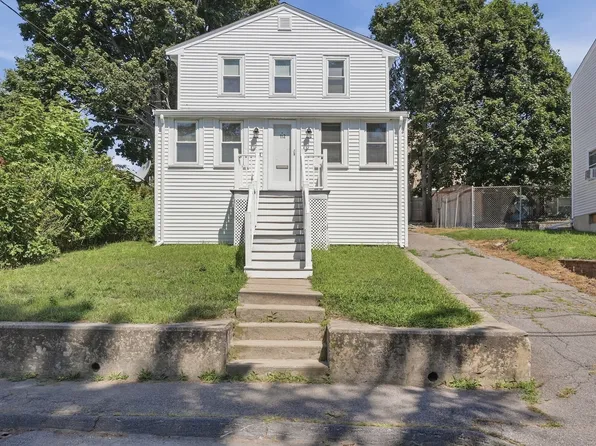 112 Stoughton St, Quincy, MA 02169