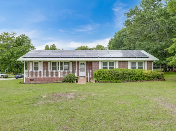 101 Hunter Rd, Woodruff, SC 29388