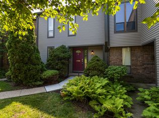 960 Ravine Dr, Villa Hills, KY 41017