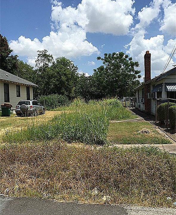 1st image of 3259 Simmons St