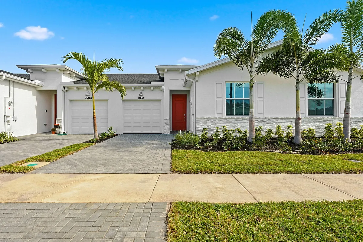 Building Photo - 6418 Seabright Ter #6418