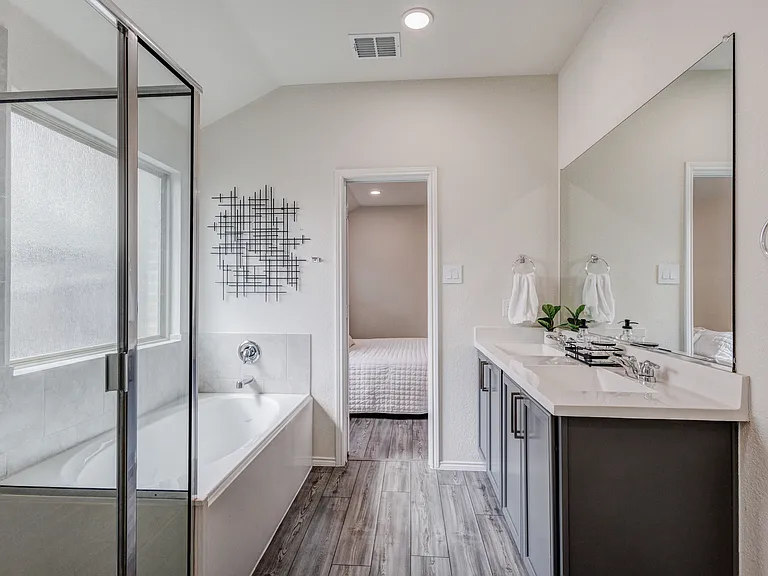 5376 Brahma Trl — Photo 12