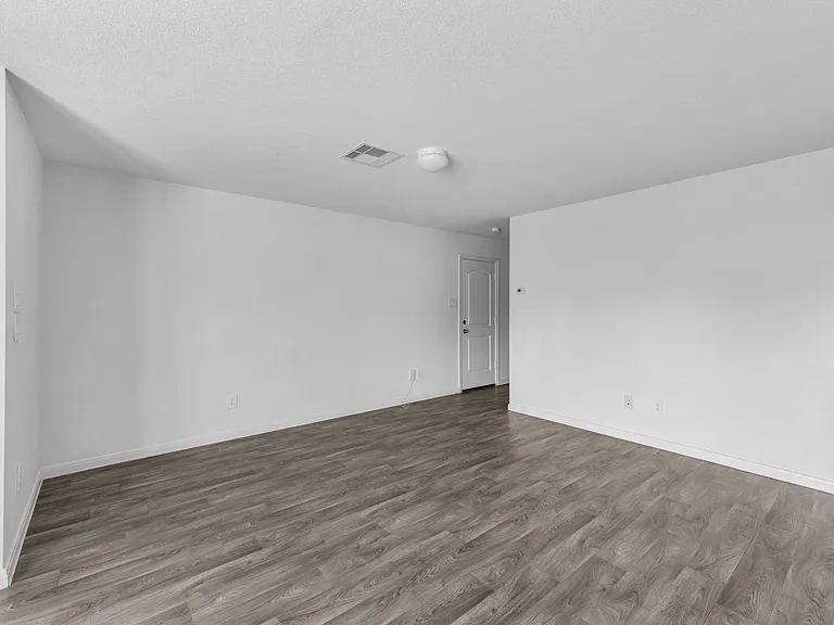12998 Sorrento Bay Dr — Photo 20