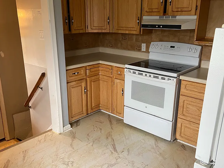 123 Seneca Dr — Photo 15